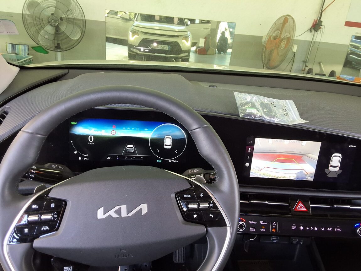 KIA THE ALL NEW NIRO 1.6 HEV PRESTIGE 2022 - zdjęcie 17
