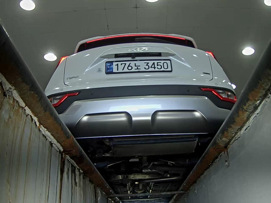 KIA THE ALL NEW NIRO 1.6 HEV PRESTIGE 2022 - zdjęcie 8