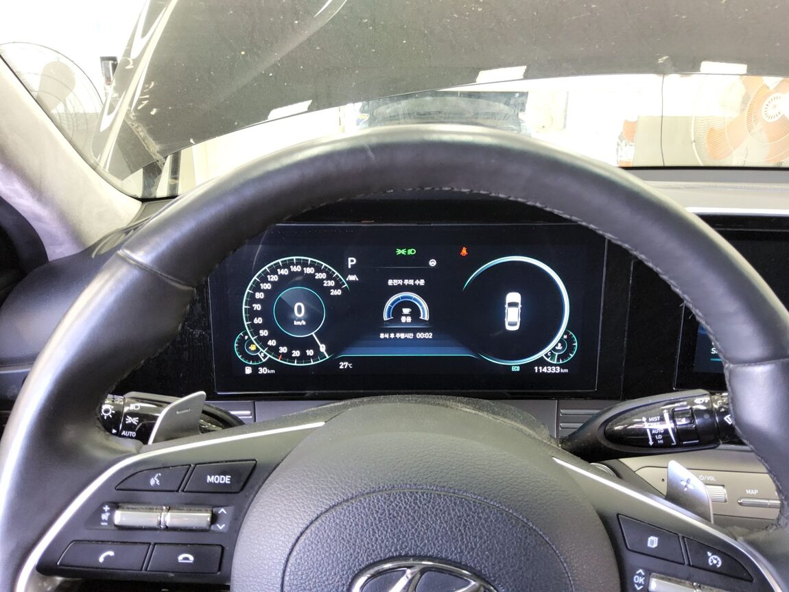 HYUNDAI THE NEW GRANDEUR IG GASOLINE 2.5 LE BLANC 2023 - zdjęcie 9