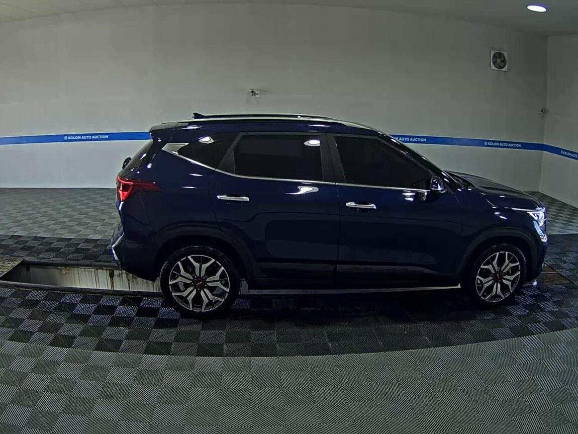 KIA SELTOS 1.6 GASOLINE 2WD SIGNATURE 2022 - zdjęcie 4