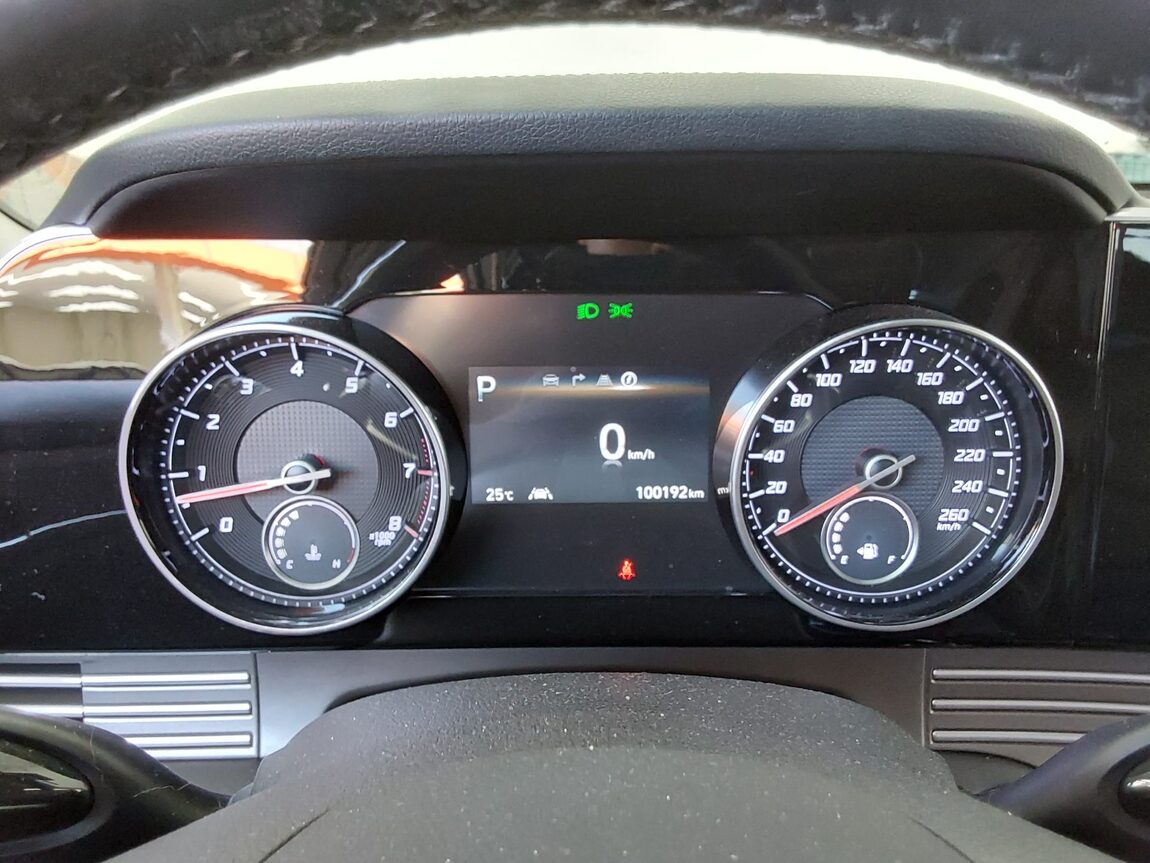 HYUNDAI THE NEW GRANDEUR IG LPi 3.0 RENTAL CAR MODERN 2020 - zdjęcie 9
