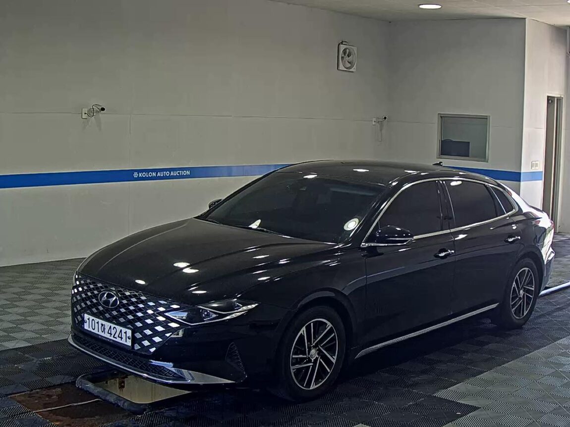 HYUNDAI THE NEW GRANDEUR IG LPi 3.0 RENTAL CAR MODERN 2020 - zdjęcie 2