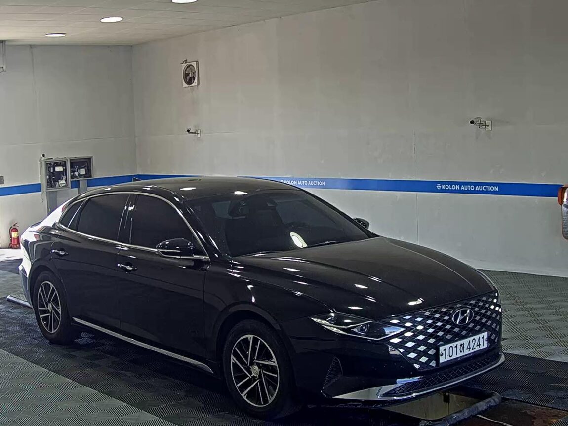 HYUNDAI THE NEW GRANDEUR IG LPi 3.0 RENTAL CAR MODERN 2020 - zdjęcie 3