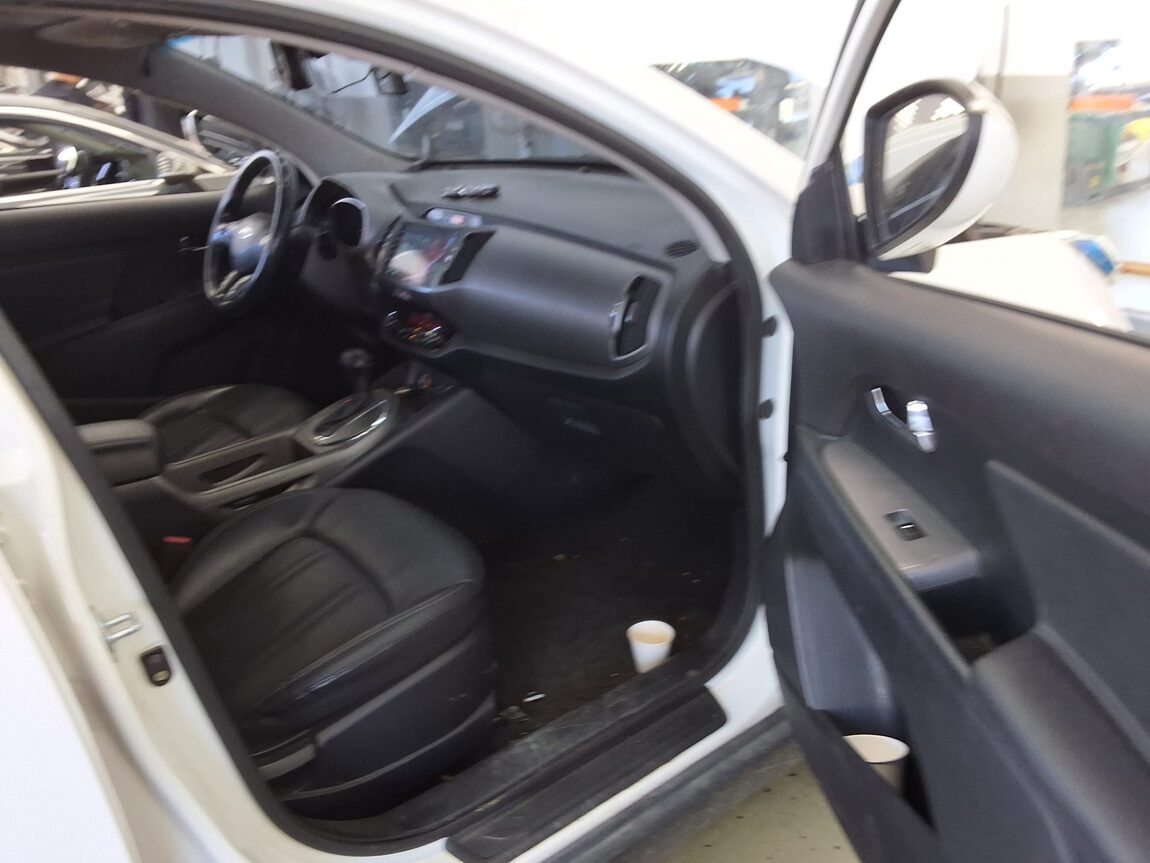 KIA THE NEW SPORTAGE R DIESEL R2.0 2WD PRESTIGE 2014 - zdjęcie 14
