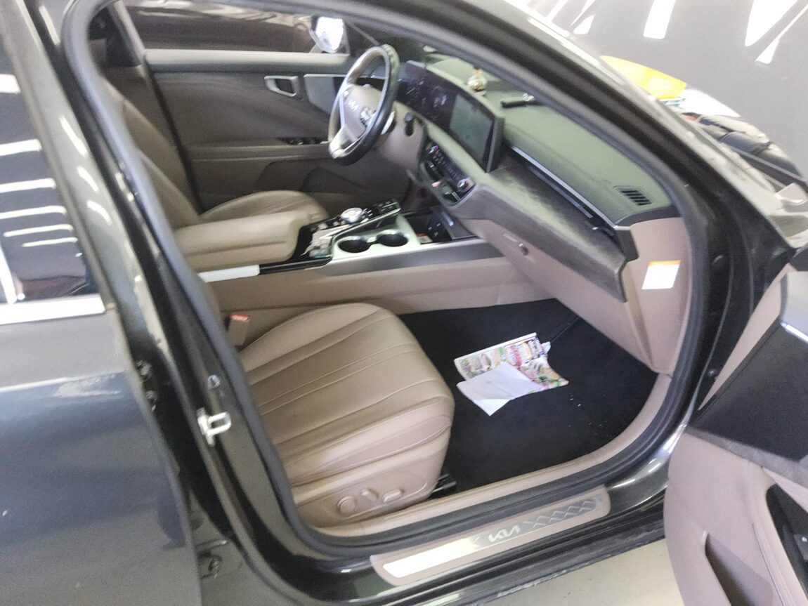 KIA K8 HYBRID HEV NOBLESSE 2022 - zdjęcie 14