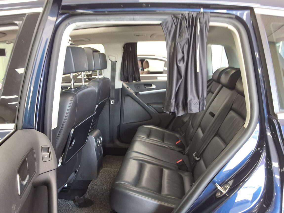 VOLKSWAGEN TIGUAN 2.0 TDI BLUEMOTION PREMIUM 2015 - zdjęcie 13
