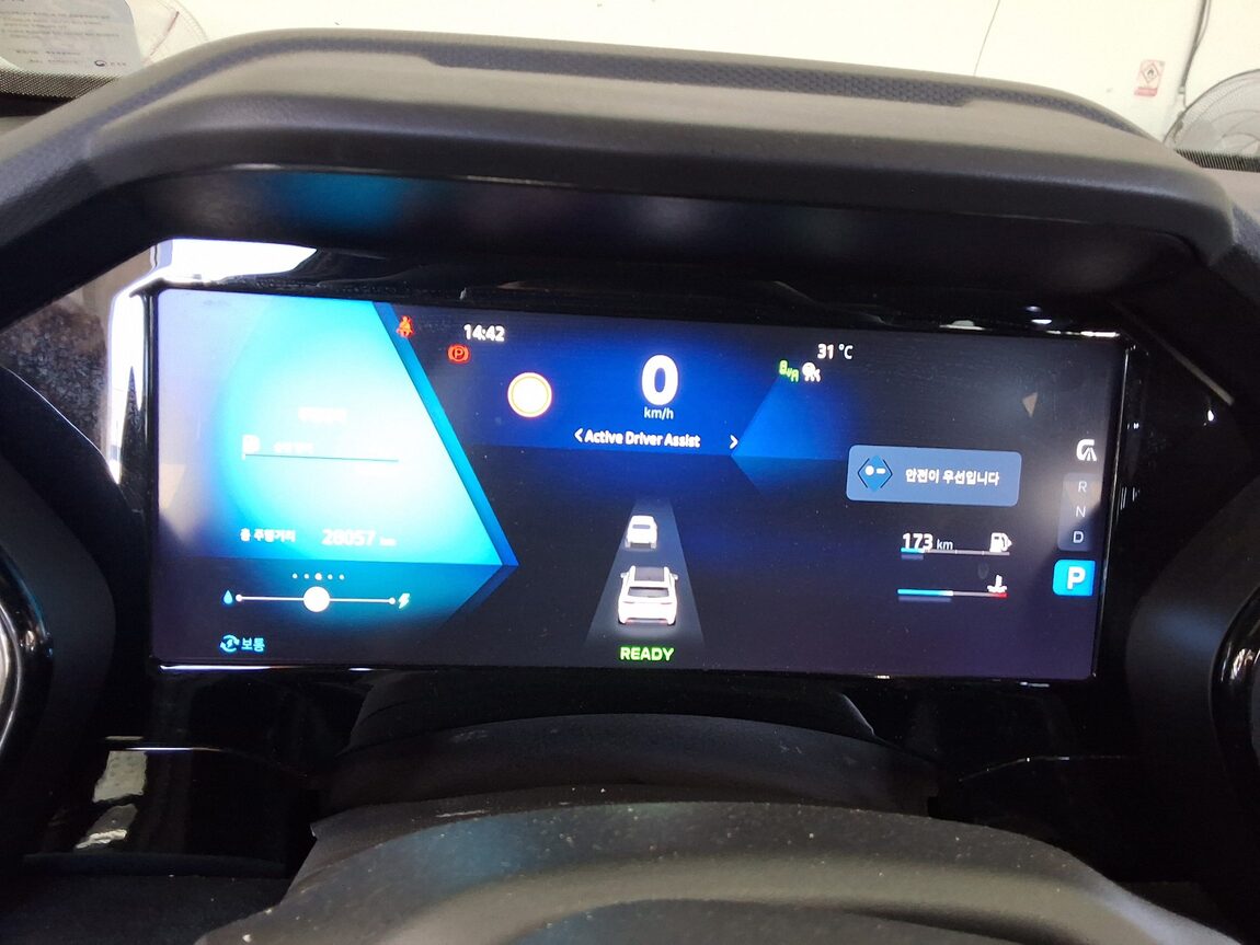 RENAULT (SAMSUNG) GRAND KOLEOS HYBRID 1.5 HEV ESPRIT ALPINE 2025 - zdjęcie 9