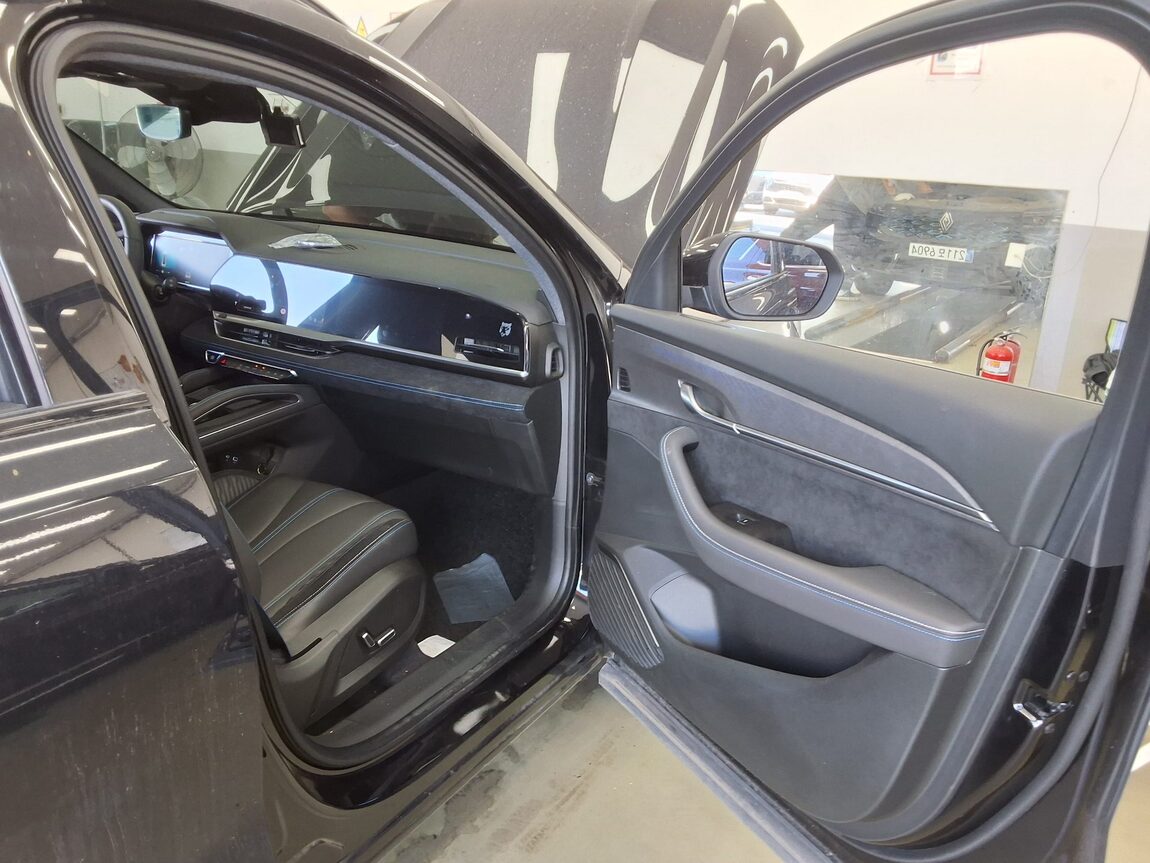 RENAULT (SAMSUNG) GRAND KOLEOS HYBRID 1.5 HEV ESPRIT ALPINE 2025 - zdjęcie 14