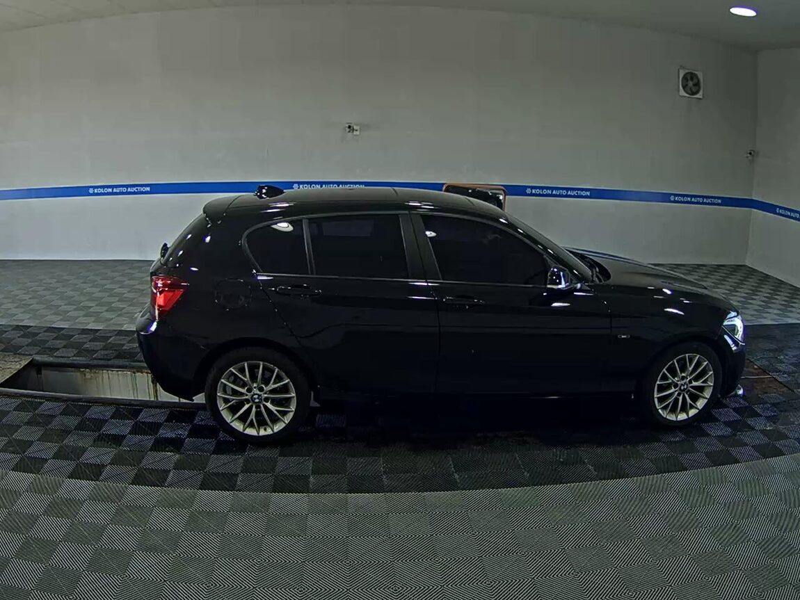 BMW 1 SERIES (2ND GEN) 5-DOOR 118d SPORTS 2015 - zdjęcie 4