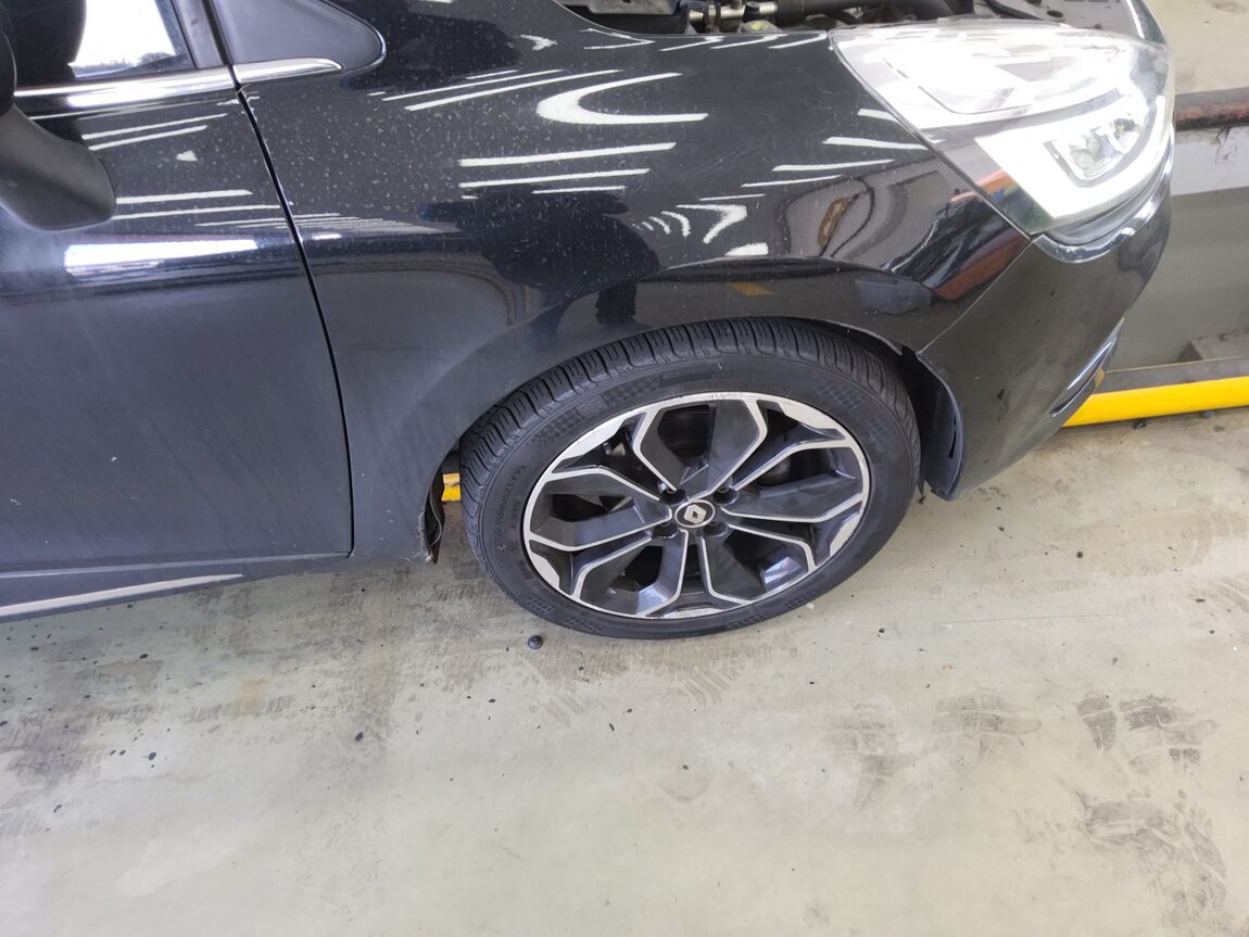 RENAULT (SAMSUNG) CLIO 1.5 DIESEL INTENSE 2018 - zdjęcie 21