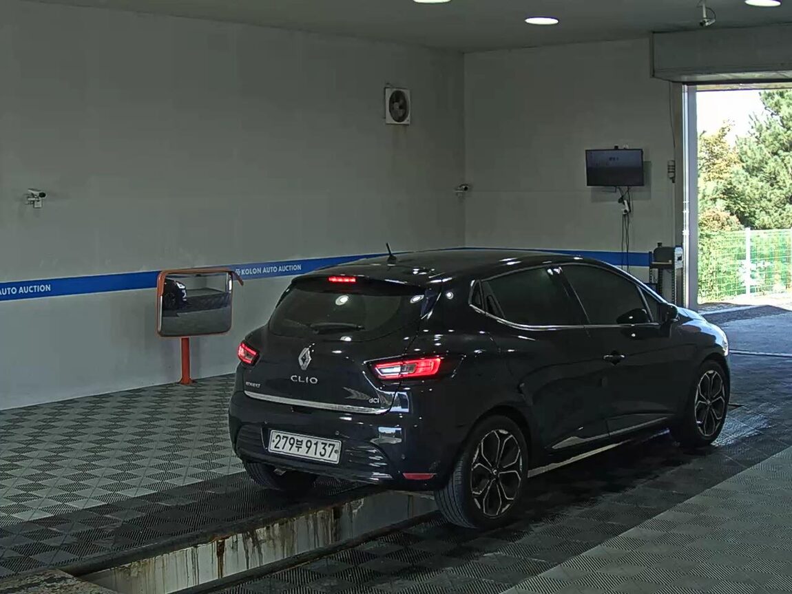 RENAULT (SAMSUNG) CLIO 1.5 DIESEL INTENSE 2018 - zdjęcie 5