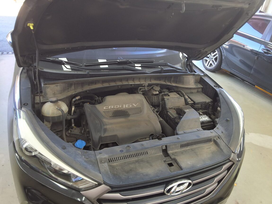 HYUNDAI ALL NEW TUCSON DIESEL R2.0 2WD PREMIUM 2016 - zdjęcie 19