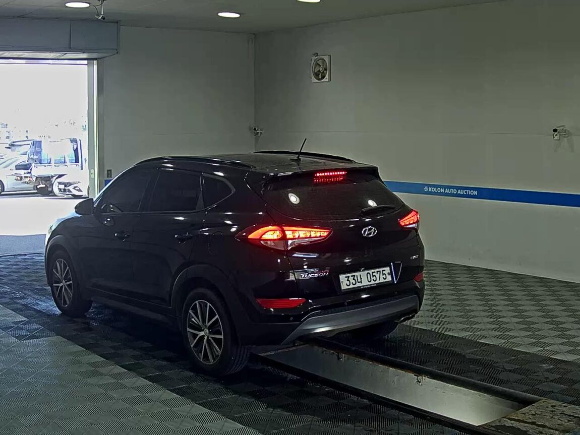 HYUNDAI ALL NEW TUCSON DIESEL R2.0 2WD PREMIUM 2016 - zdjęcie 6