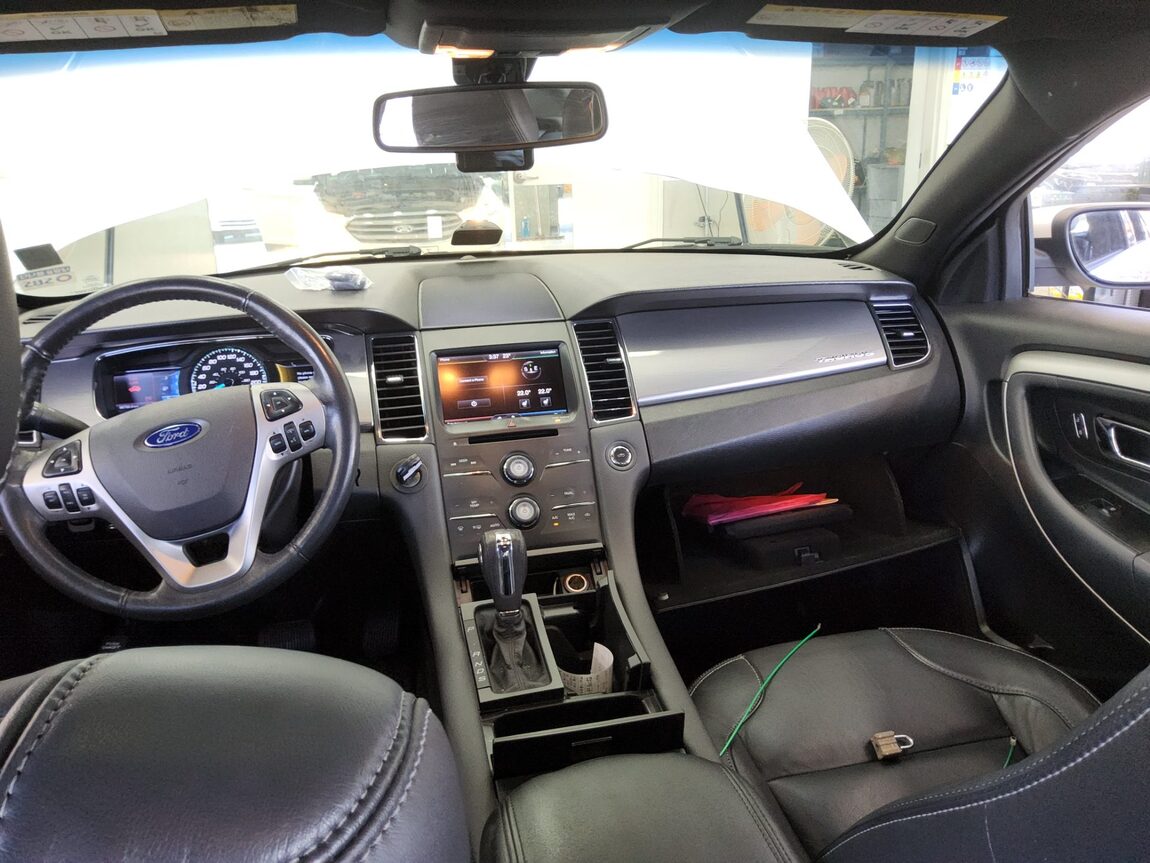 FORD TAURUS (6TH GEN) 3.5 SEL 2013 - zdjęcie 11
