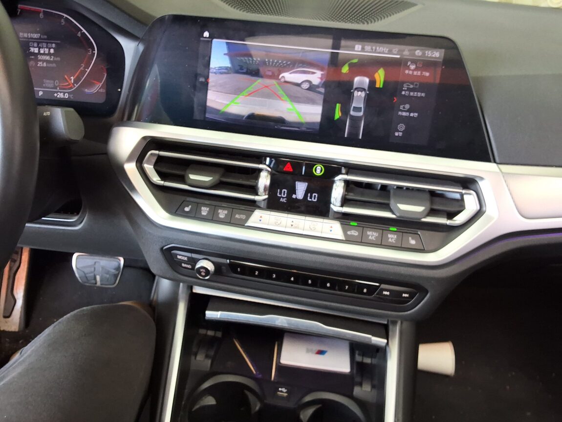 BMW 3 SERIES (7TH GEN) 320i M SPORT PERFORMANCE PACK 2022 - zdjęcie 24