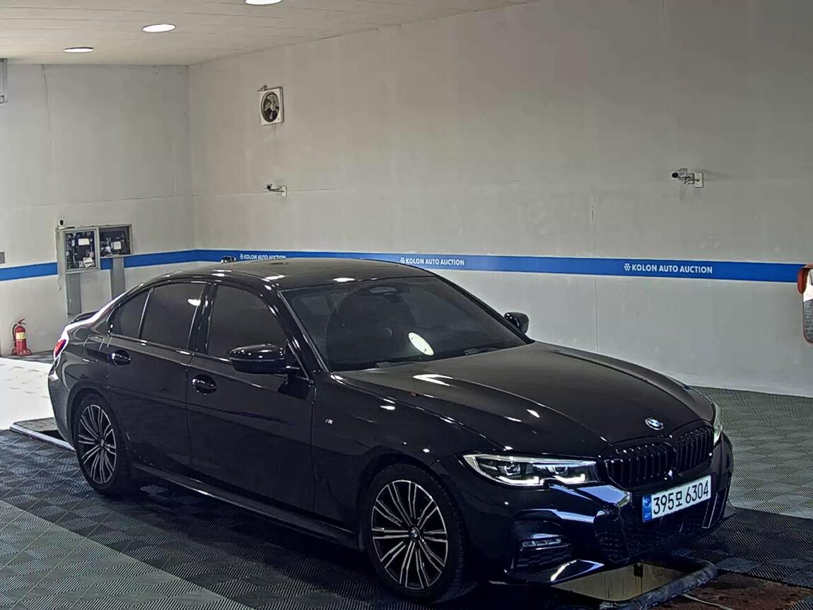 BMW 3 SERIES (7TH GEN) 320i M SPORT PERFORMANCE PACK 2022 - zdjęcie 3