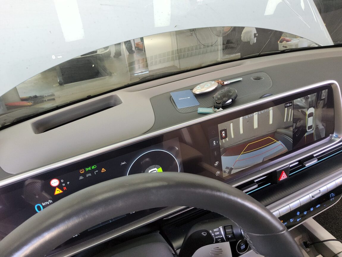 HYUNDAI IONIQ 6 LONG RANGE 2WD EXCLUSIVE PLUS 2023 - zdjęcie 18