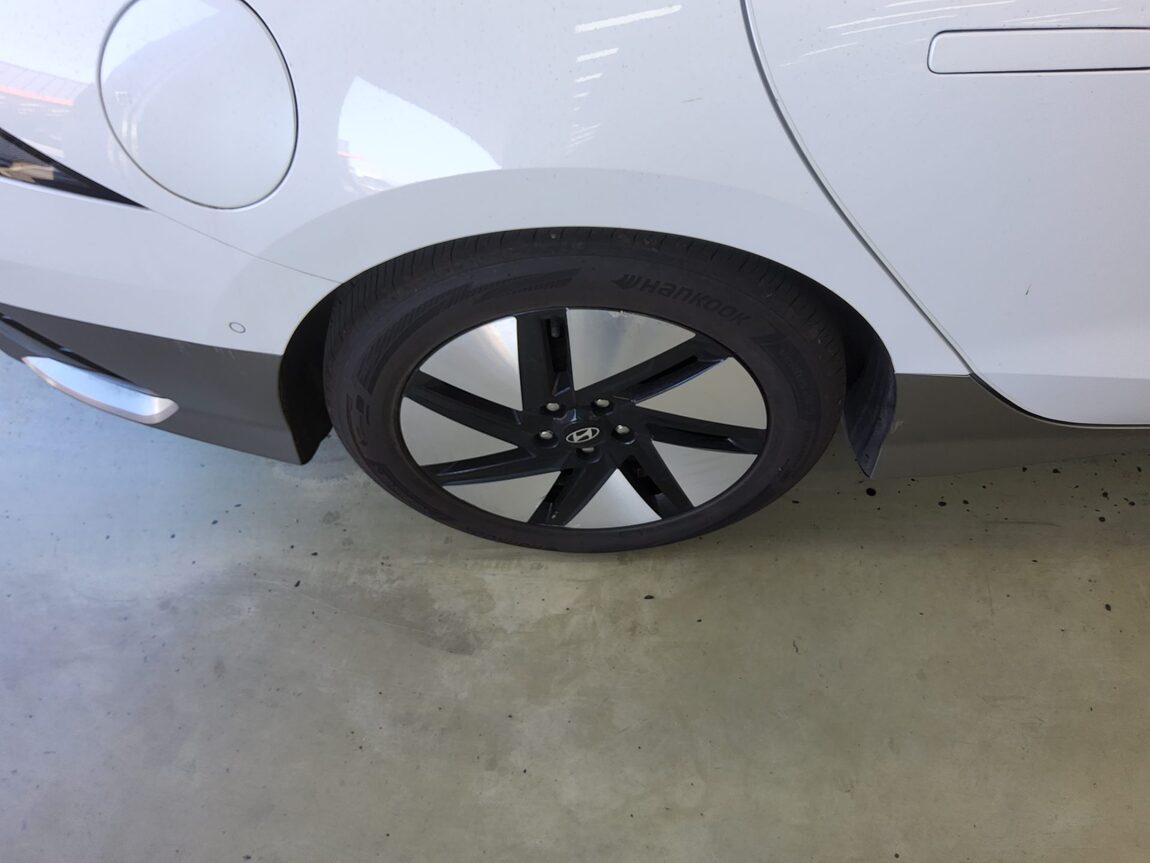 HYUNDAI IONIQ 6 LONG RANGE 2WD EXCLUSIVE PLUS 2023 - zdjęcie 24