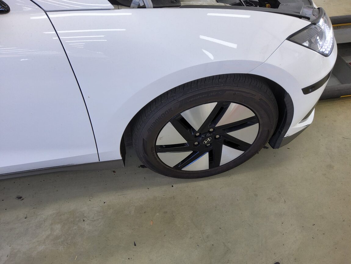 HYUNDAI IONIQ 6 LONG RANGE 2WD EXCLUSIVE PLUS 2023 - zdjęcie 23