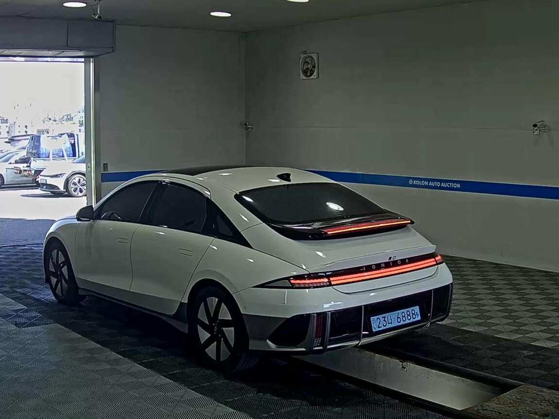 HYUNDAI IONIQ 6 LONG RANGE 2WD EXCLUSIVE PLUS 2023 - zdjęcie 6