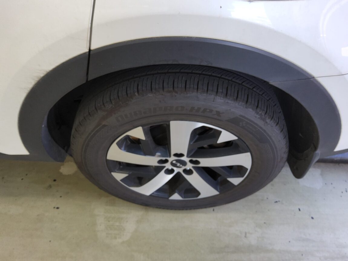 KIA NEW SORENTO (MQ4) 2.2 DIESEL 4WD NOBLESSE 2023 - zdjęcie 23
