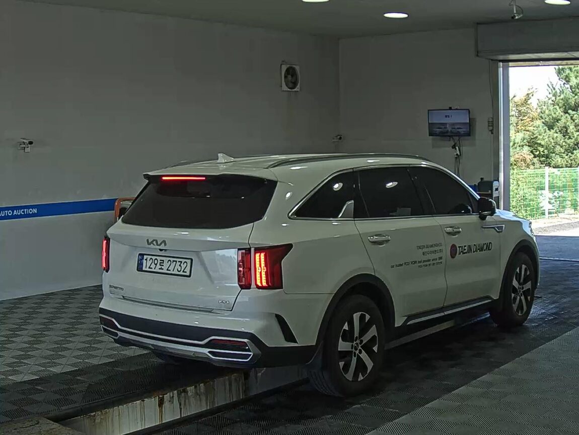 KIA NEW SORENTO (MQ4) 2.2 DIESEL 4WD NOBLESSE 2023 - zdjęcie 5