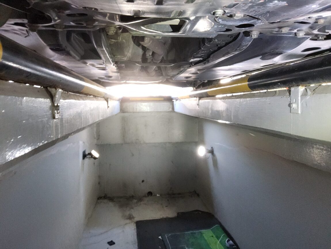 VOLKSWAGEN JETTA (6TH GEN) 2.0 TDI 2014 - zdjęcie 19