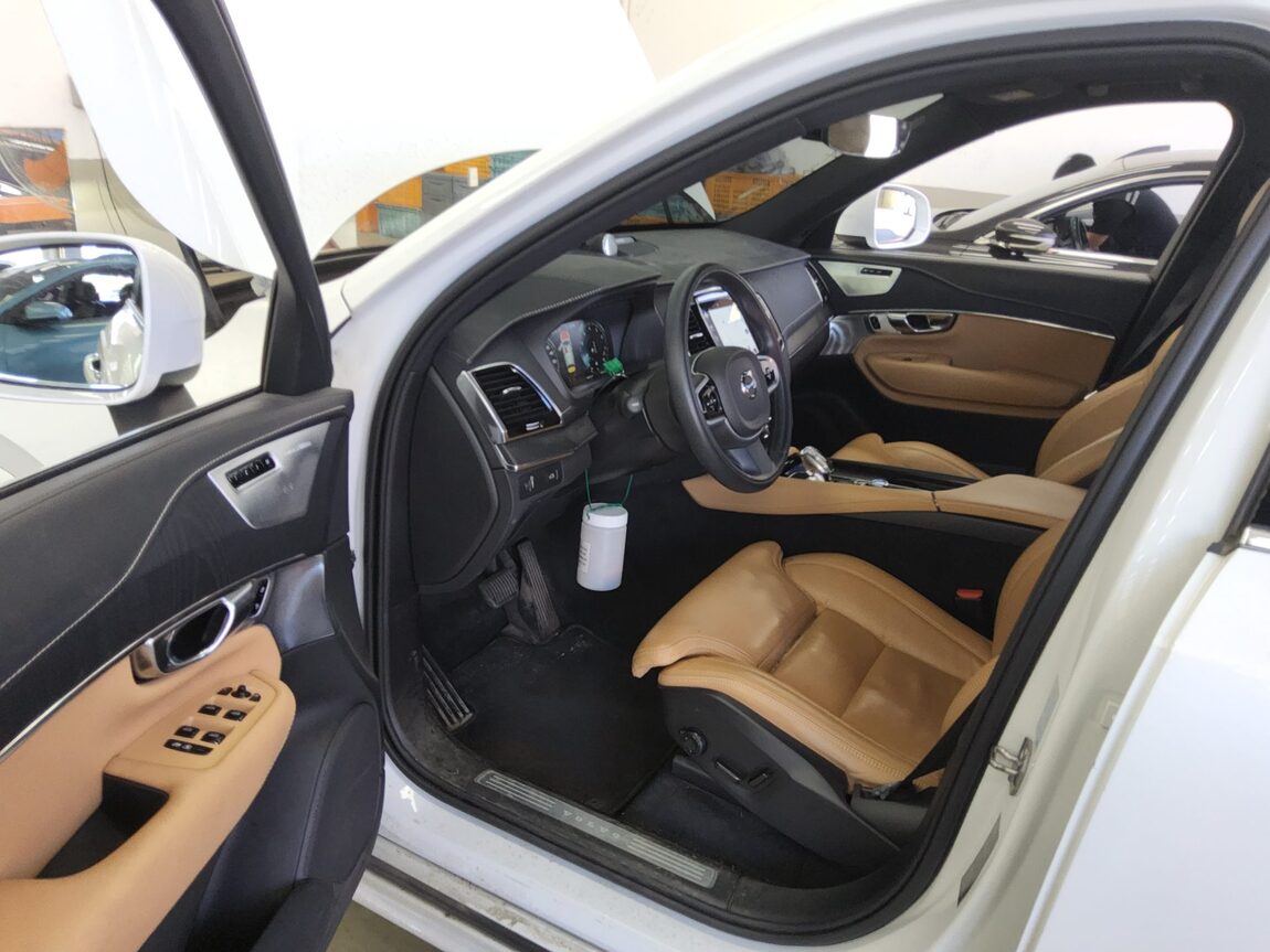 VOLVO XC90 (2ND GEN) B6 AWD INSCRIPTION 2022 - zdjęcie 10