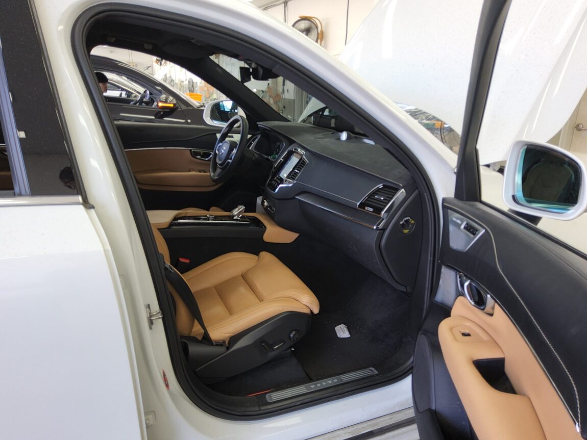 VOLVO XC90 (2ND GEN) B6 AWD INSCRIPTION 2022 - zdjęcie 14