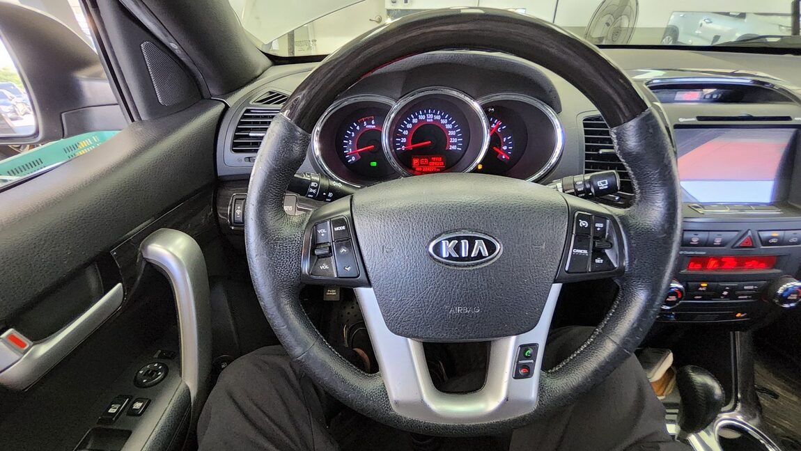 KIA SORENTO R DIESEL 2.0 2WD TLX PREMIUM 2012 - zdjęcie 17