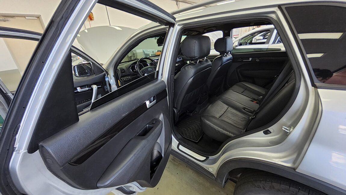 KIA SORENTO R DIESEL 2.0 2WD TLX PREMIUM 2012 - zdjęcie 12