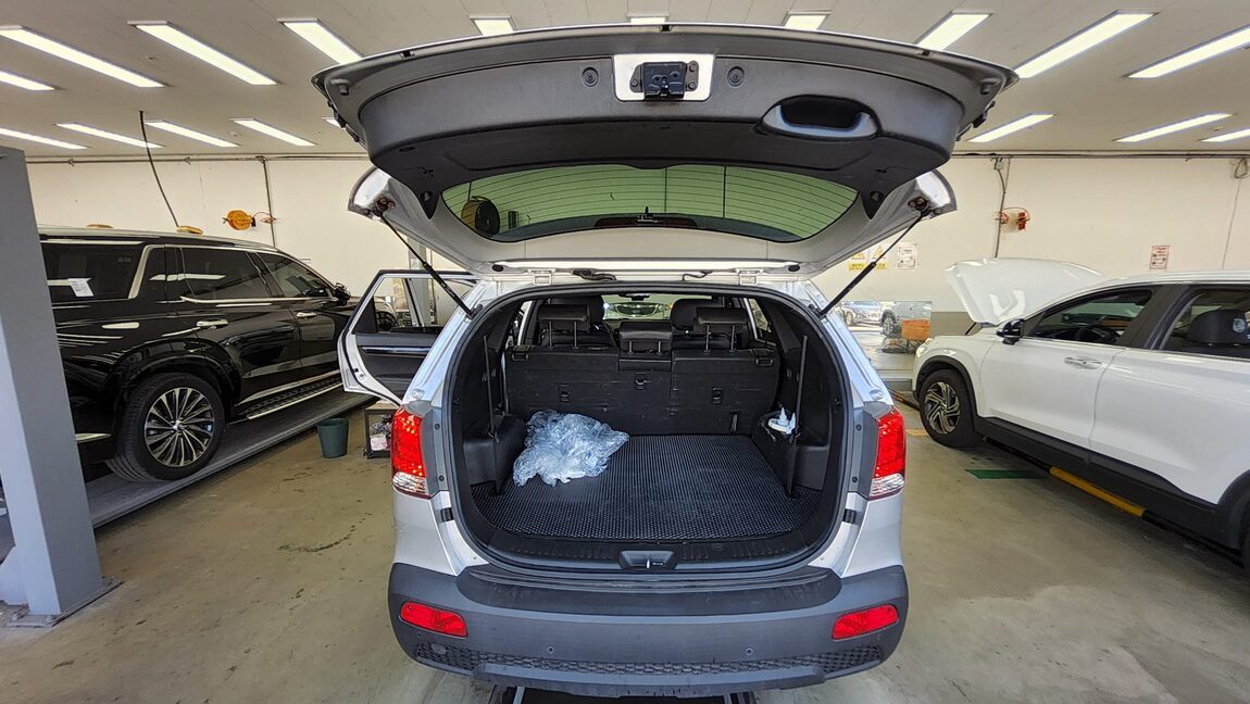 KIA SORENTO R DIESEL 2.0 2WD TLX PREMIUM 2012 - zdjęcie 15