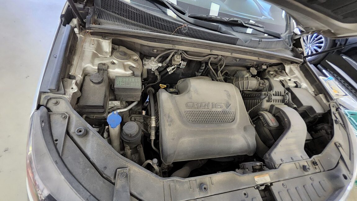 KIA SORENTO R DIESEL 2.0 2WD TLX PREMIUM 2012 - zdjęcie 21