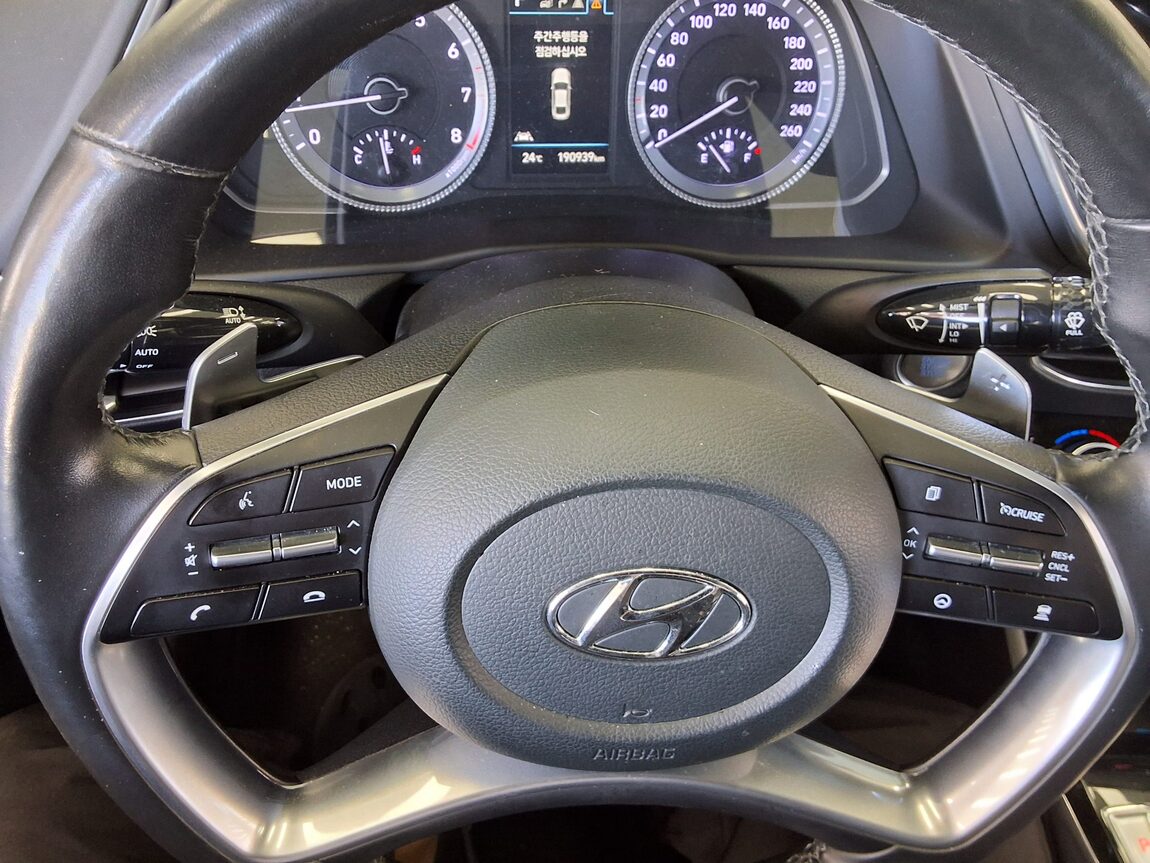 HYUNDAI SONATA (DN8) L2.0 RENTAL CAR SMART 2022 - zdjęcie 17