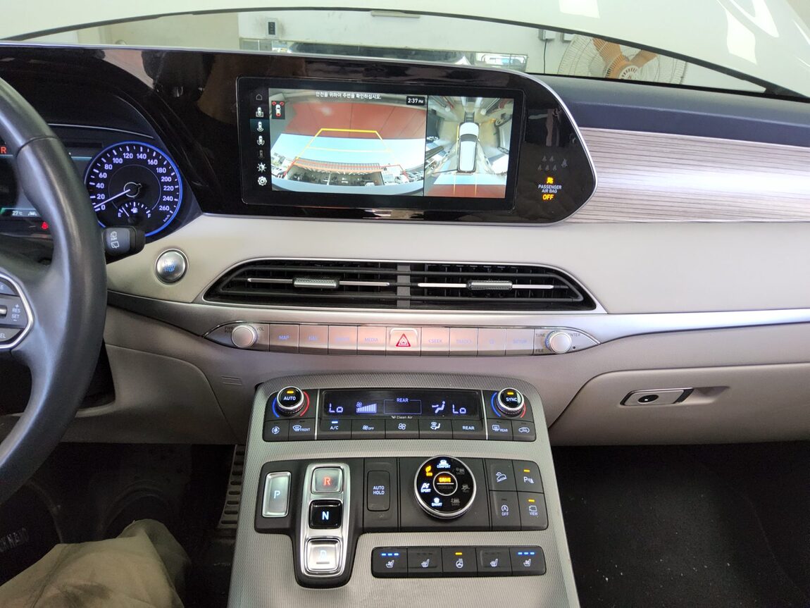 HYUNDAI PALISADE 3.8 GASOLINE AWD PRESTIGE 2019 - zdjęcie 18