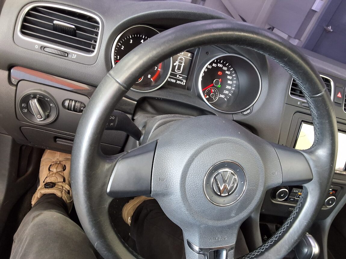 VOLKSWAGEN GOLF (6TH GEN) 1.4 TSI 2011 - zdjęcie 23