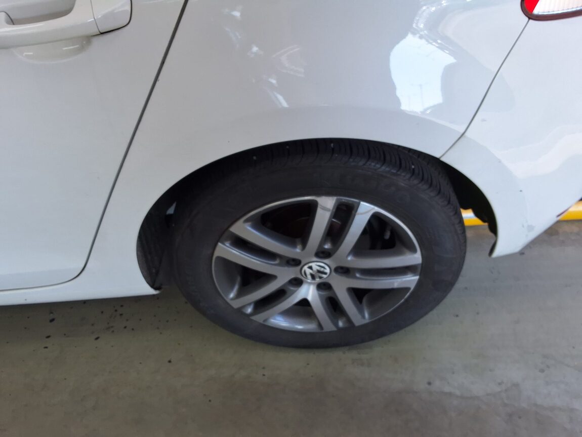 VOLKSWAGEN GOLF (6TH GEN) 1.4 TSI 2011 - zdjęcie 20
