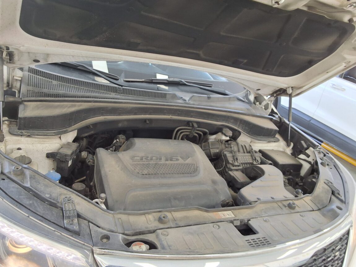 KIA NEW SORENTO R R2.0 2WD TLX 2014 - zdjęcie 18