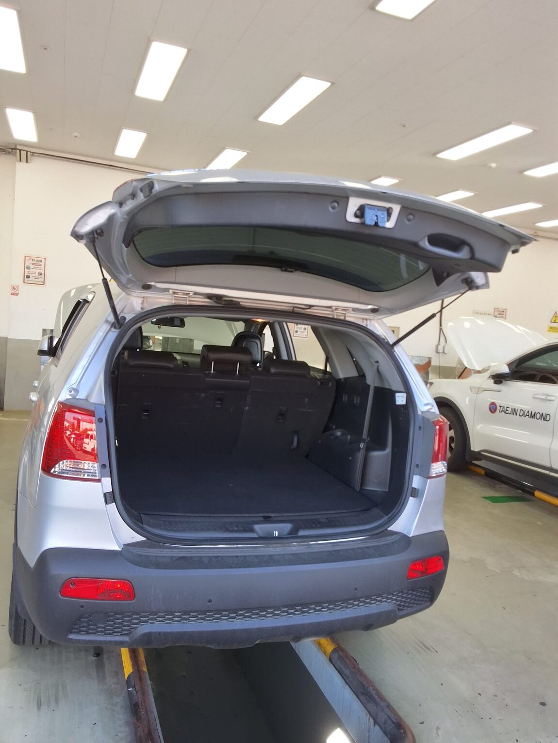 KIA SORENTO R DIESEL 2.0 2WD TLX PREMIUM MODEL 2011 - zdjęcie 15