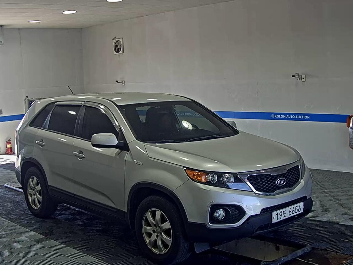 KIA SORENTO R DIESEL 2.0 2WD TLX PREMIUM MODEL 2011 - zdjęcie 3
