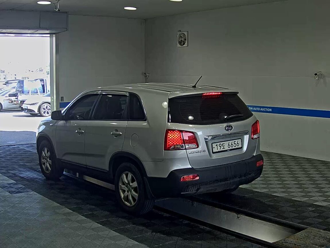 KIA SORENTO R DIESEL 2.0 2WD TLX PREMIUM MODEL 2011 - zdjęcie 6