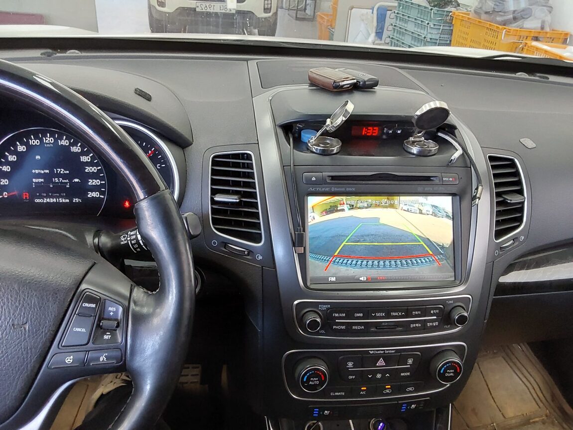 KIA NEW SORENTO R R2.2 4WD NOBLESSE 2014 - zdjęcie 17