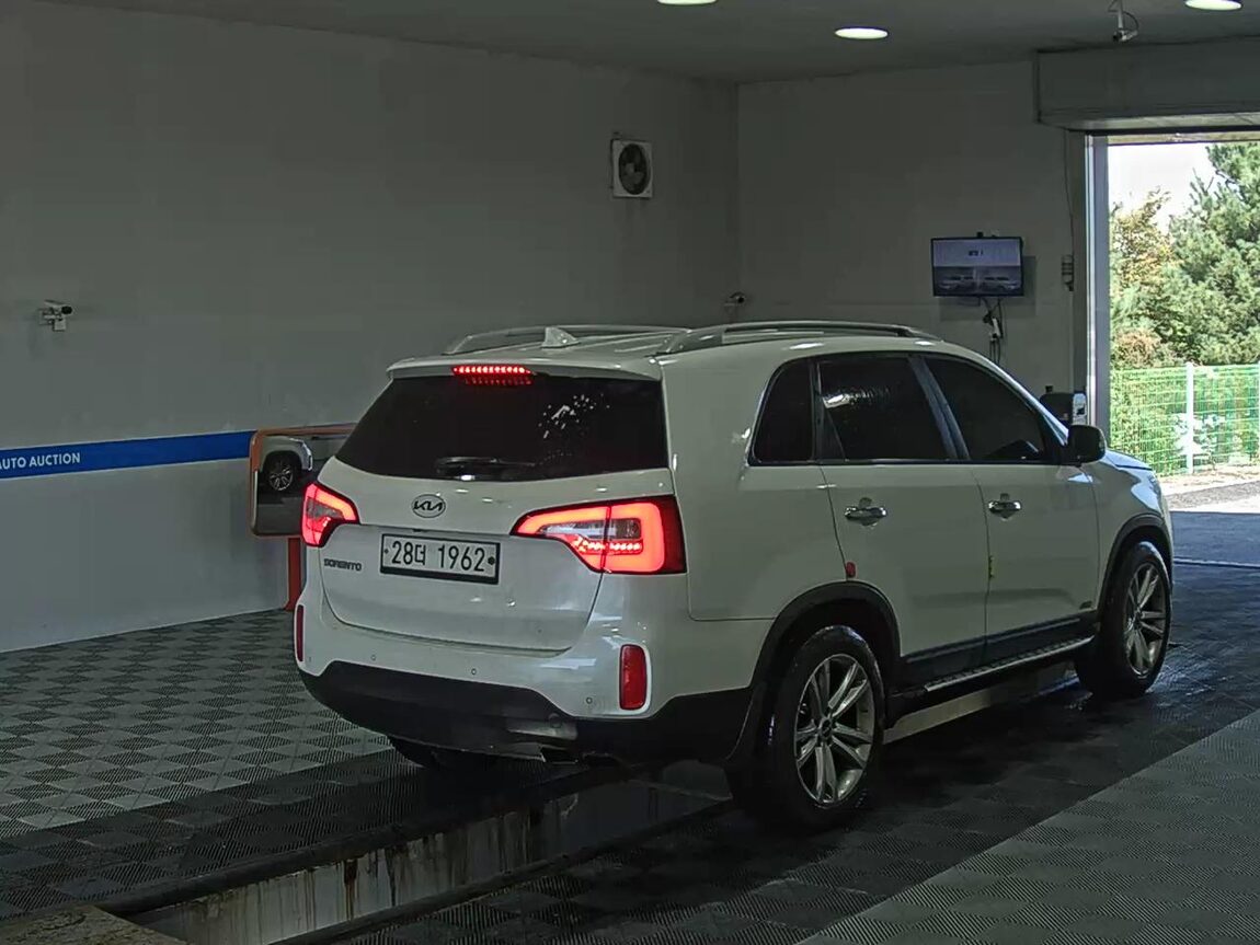 KIA NEW SORENTO R R2.2 4WD NOBLESSE 2014 - zdjęcie 5