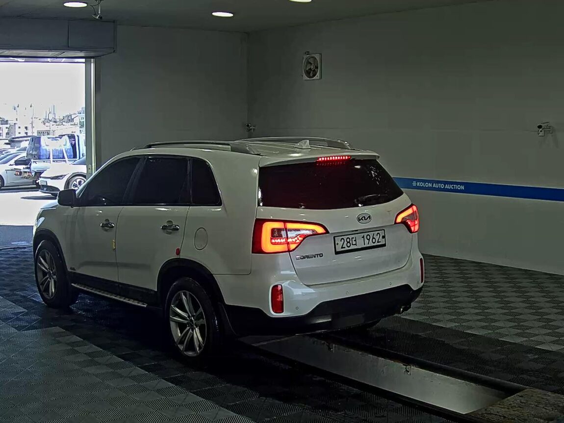 KIA NEW SORENTO R R2.2 4WD NOBLESSE 2014 - zdjęcie 6