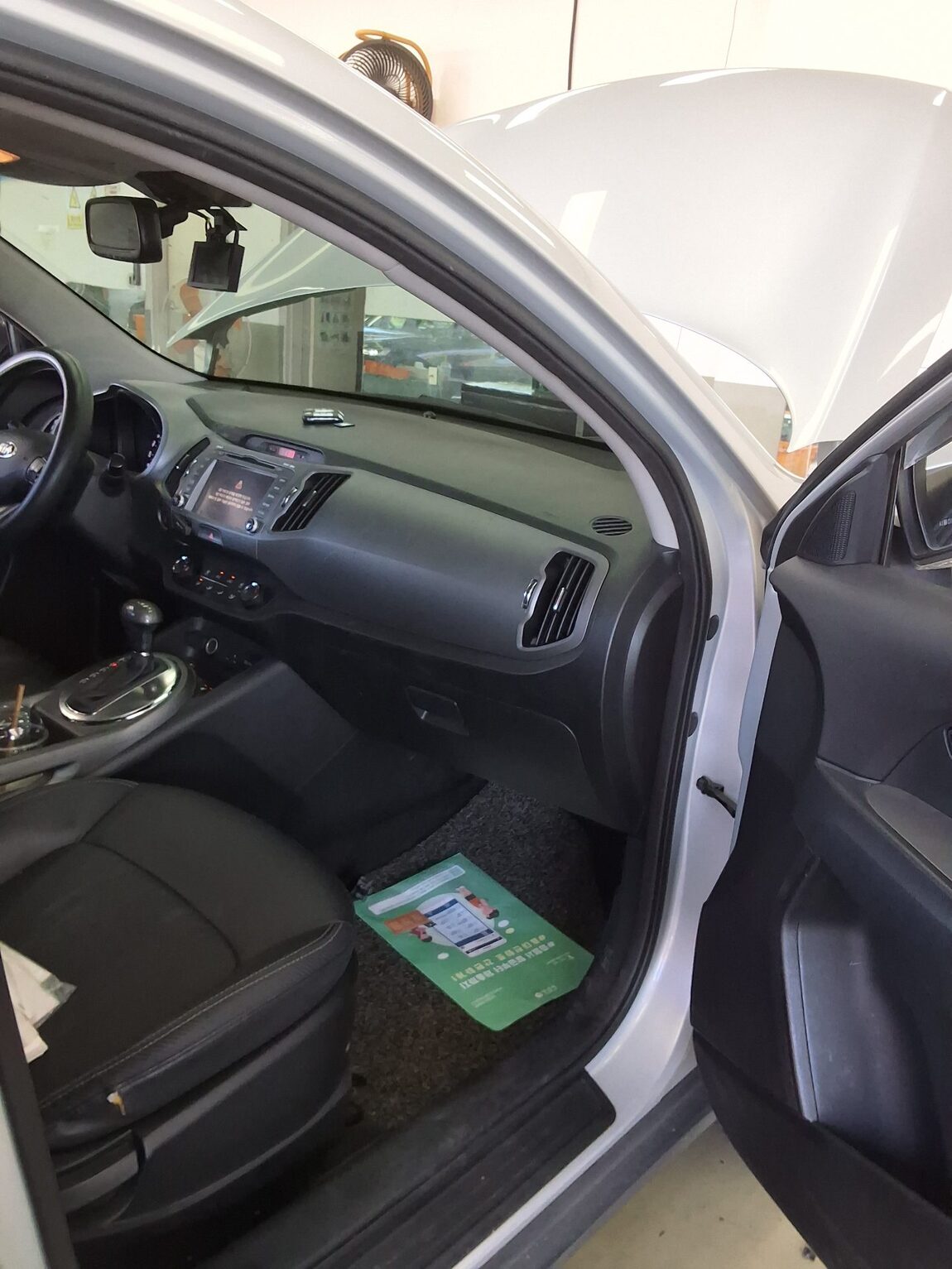 KIA THE NEW SPORTAGE R DIESEL R2.0 2WD TRENDY 2015 - zdjęcie 14