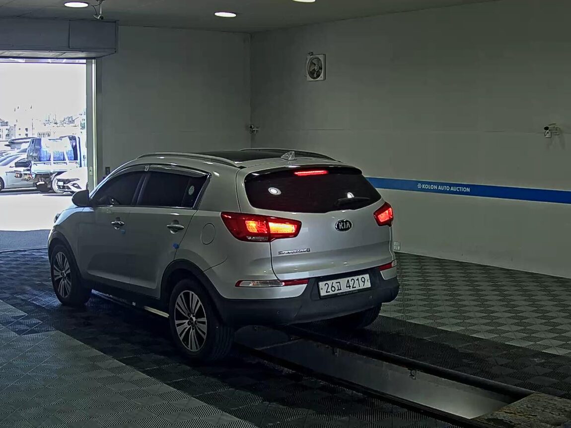 KIA THE NEW SPORTAGE R DIESEL R2.0 2WD TRENDY 2015 - zdjęcie 6
