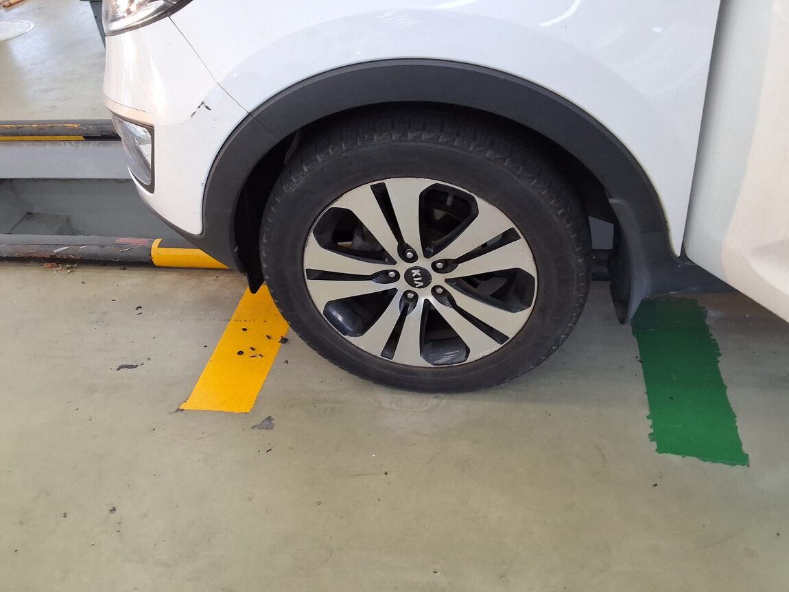 KIA SPORTAGE R DIESEL R2.0 2WD TLX PREMIUM MODEL 2011 - zdjęcie 20