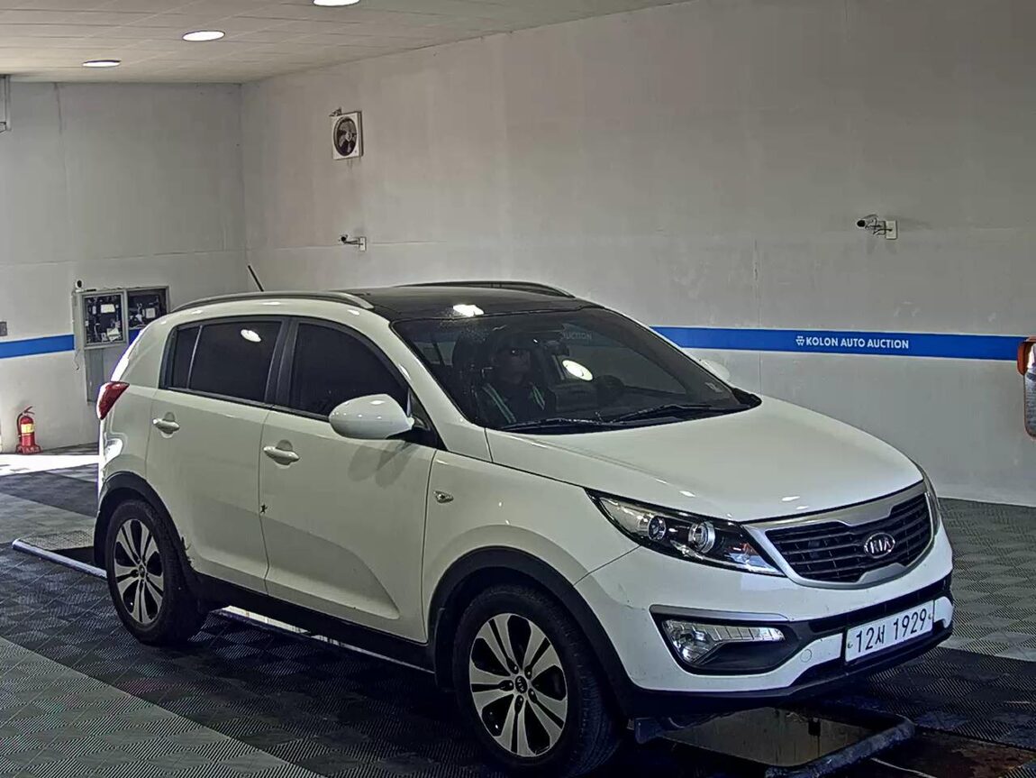 KIA SPORTAGE R DIESEL R2.0 2WD TLX PREMIUM MODEL 2011 - zdjęcie 3