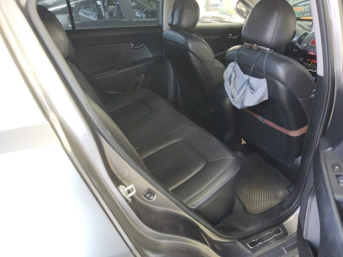 KIA SPORTAGE R DIESEL R2.0 2WD TLX PREMIUM 2011 - zdjęcie 13