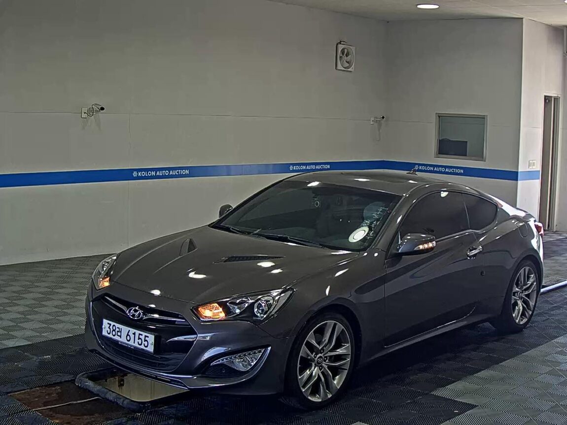 HYUNDAI GENESIS COUPE 200 TURBO S 2012 - zdjęcie 2